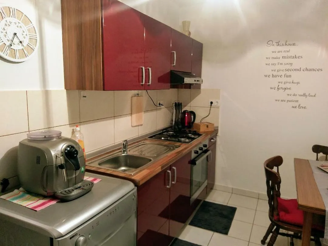 Lovely Apartment With Garden And Terrace غييكا كرواتيا